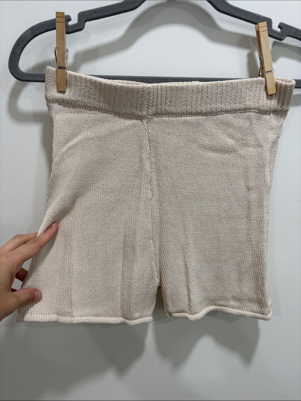 Zara Knit High-Rise Beige Shorts
